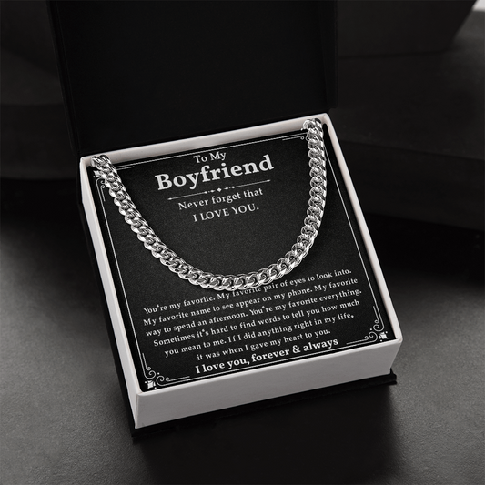 Anniversary Gifts For Boyfriend, This chain makes your boyfriend look handsome