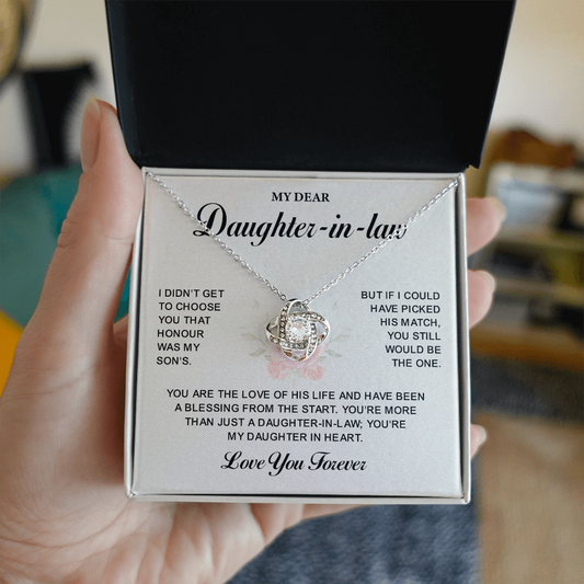 Daughter- Heartwarming Alluring Beauty Necklace With Message