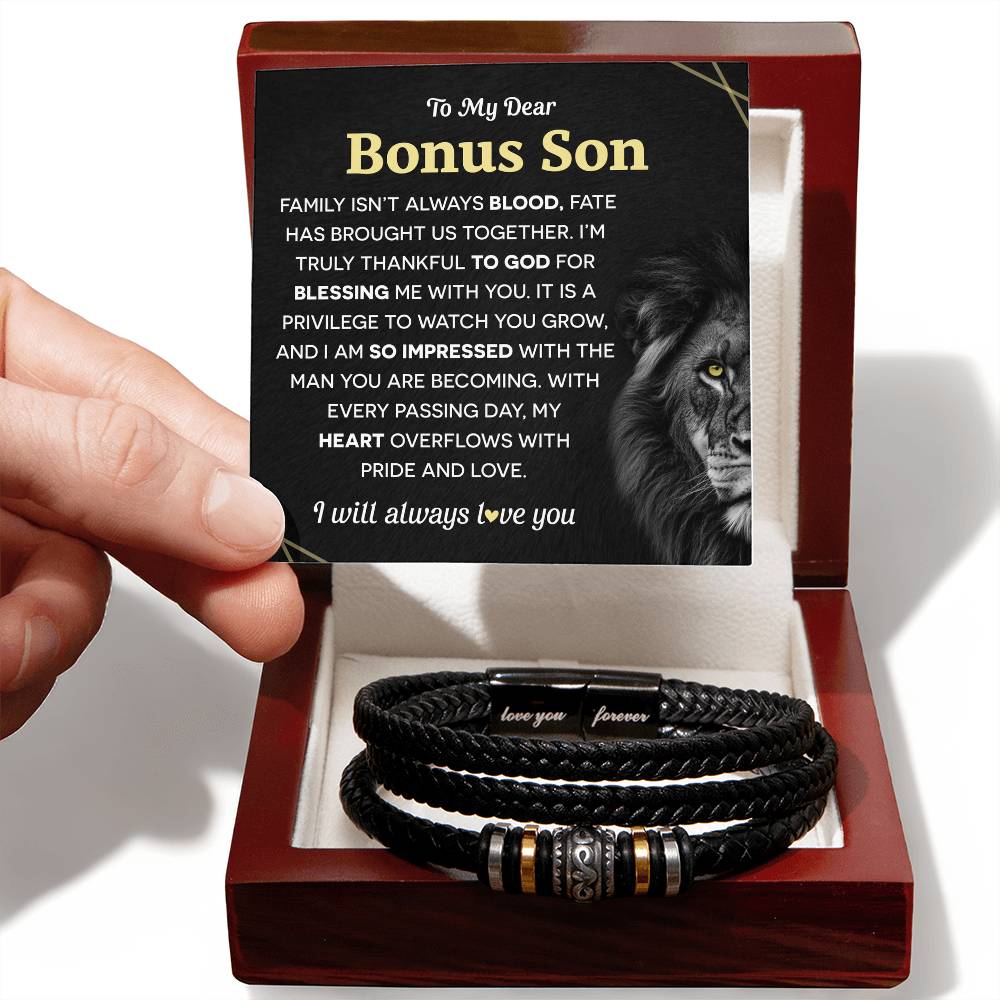 A bracelet for a bonus son with a gift card.