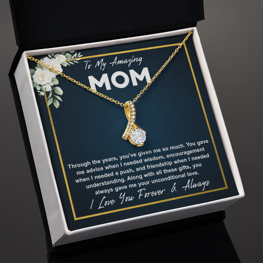 Necklace gift box with a heartfelt message