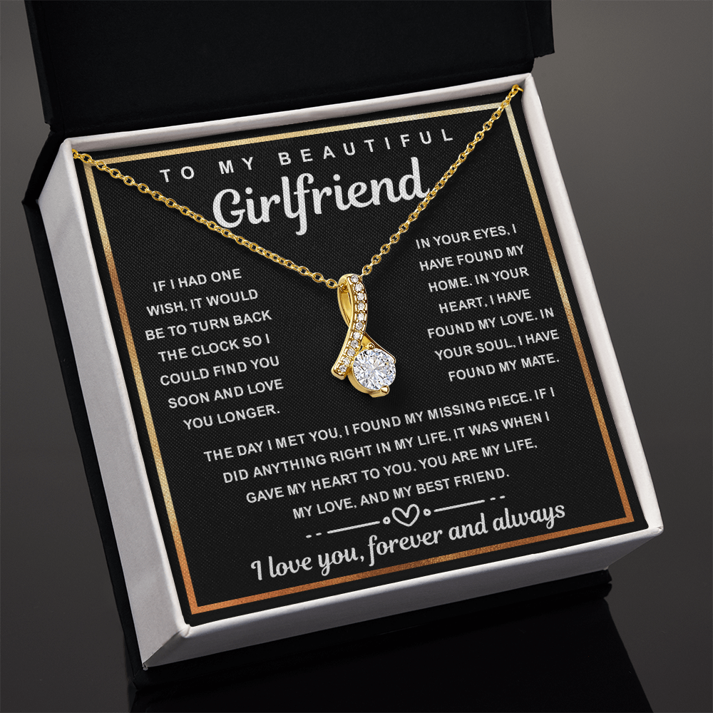 Valentine's gifts For Girlfriend, It brings out the sparkle in her smile