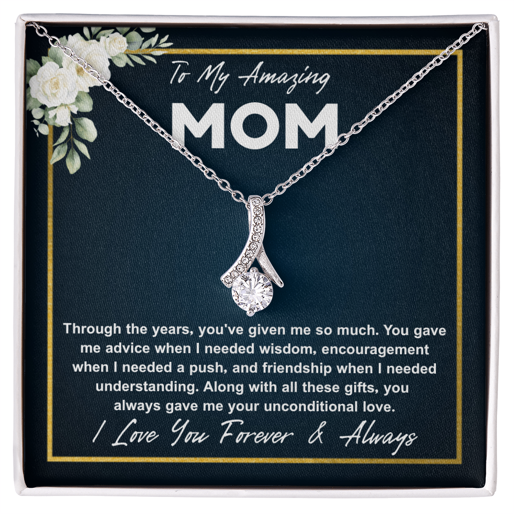 Necklace gift box with a heartfelt message