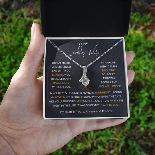 To My Wife Necklace , Womens Day Necklace for Wife
