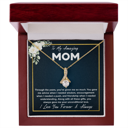 Necklace gift box with a heartfelt message