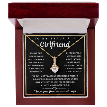 Valentine's gifts For Girlfriend, It brings out the sparkle in her smile