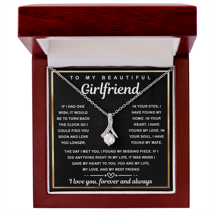Valentine's gifts For Girlfriend, It brings out the sparkle in her smile