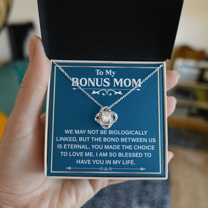 A Excellent Necklace with Heartfelt message and in a eye-catching gift box