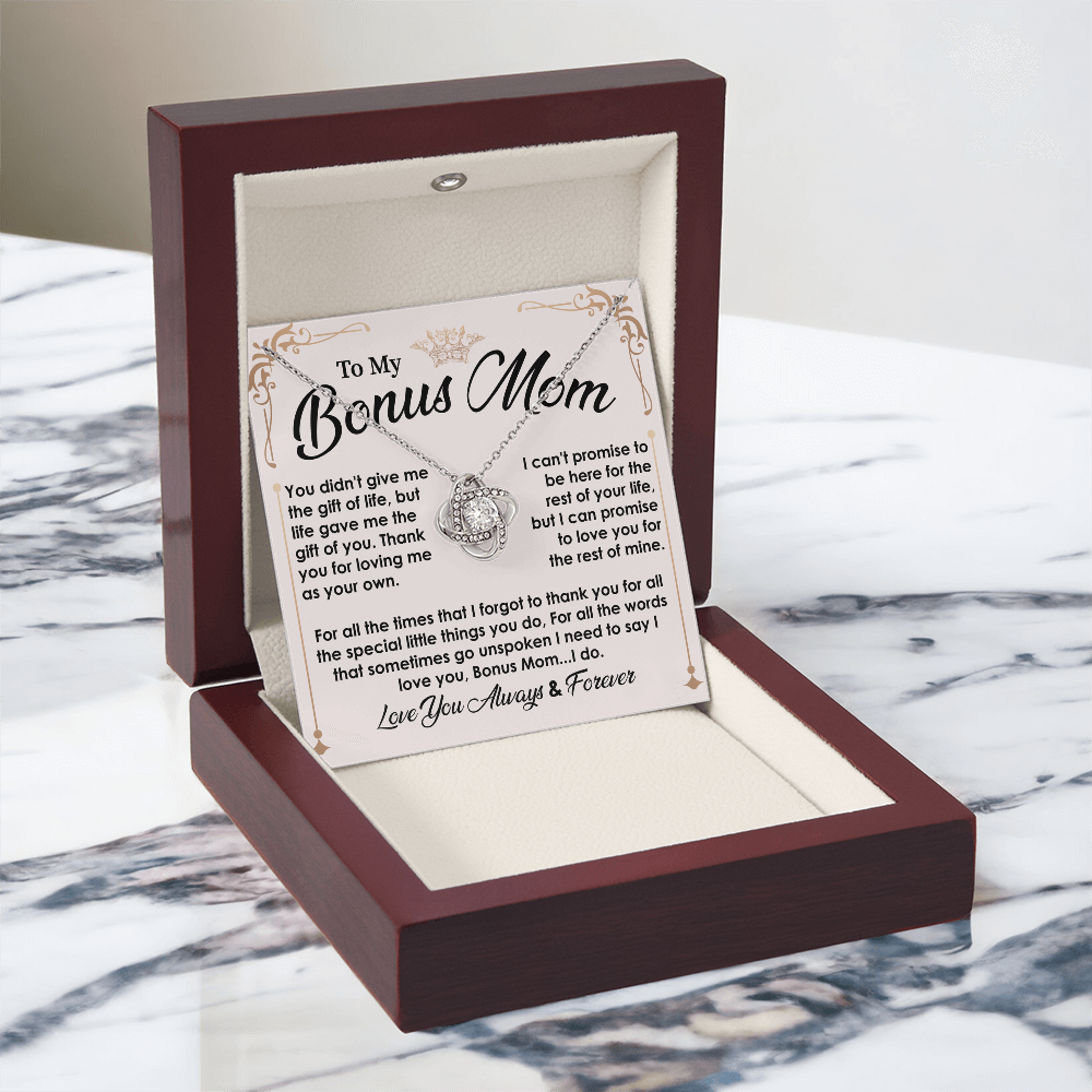 A Excellent Necklace with Heartfelt message and in a eye-catching gift box