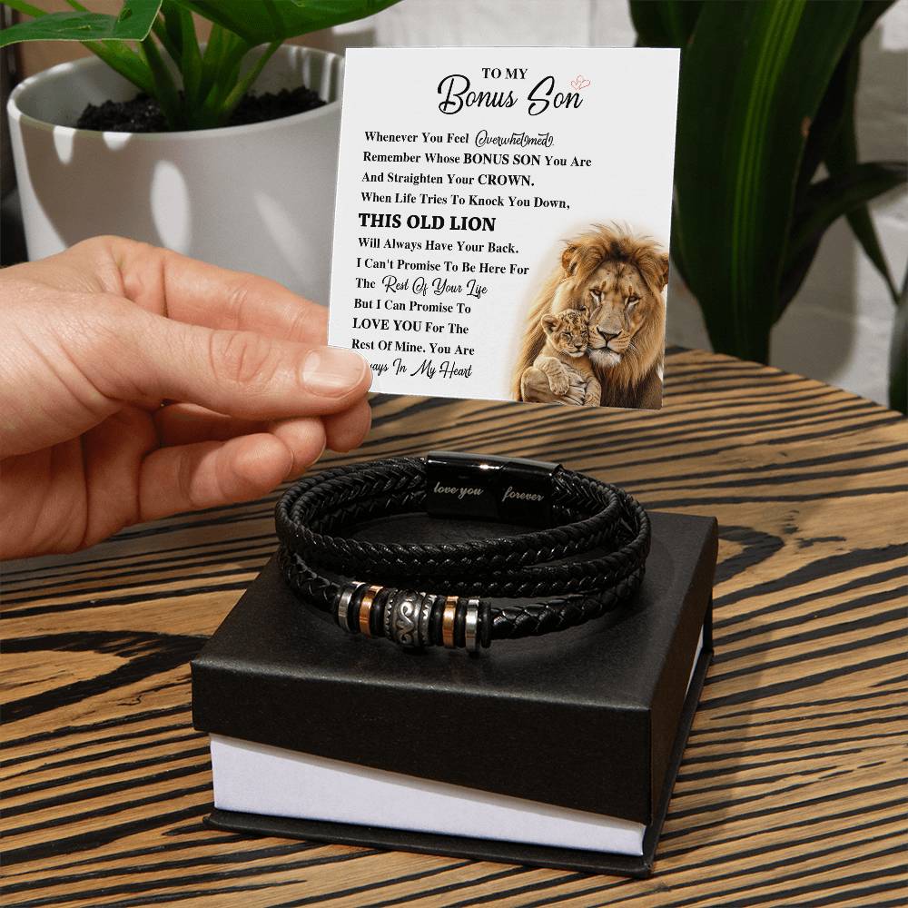 A bracelet for a bonus son with a gift card.

