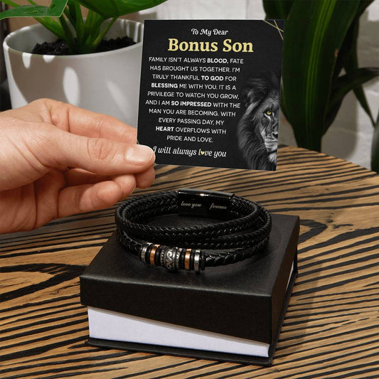 A bracelet for a bonus son with a gift card.

