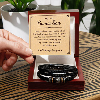 A bracelet for a bonus son with a gift card.

