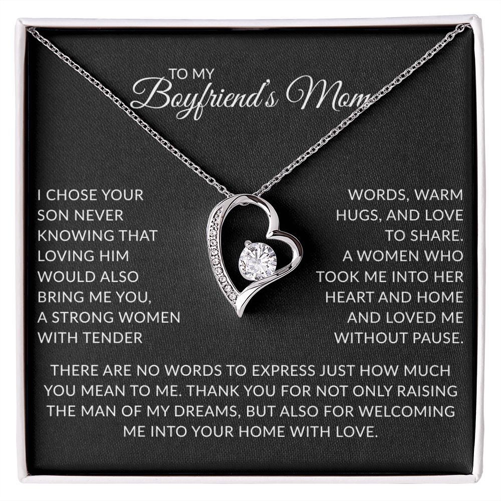 Necklace Gift for Boyfriend's Mom – Sentimental Jewelry for Mother's Day