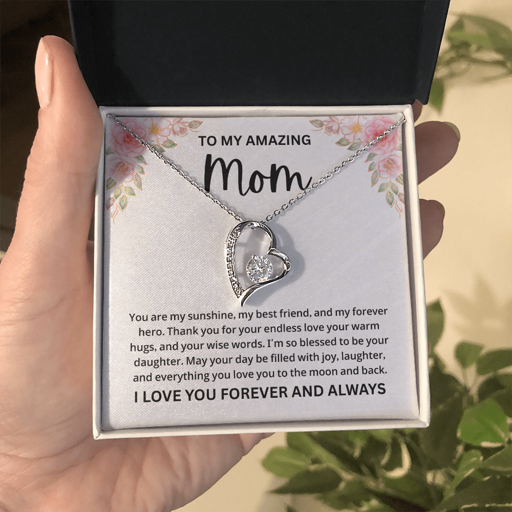 Mom Necklace gift box with a heartfelt message