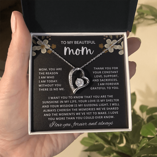Mom Necklace gift box with a heartfelt message